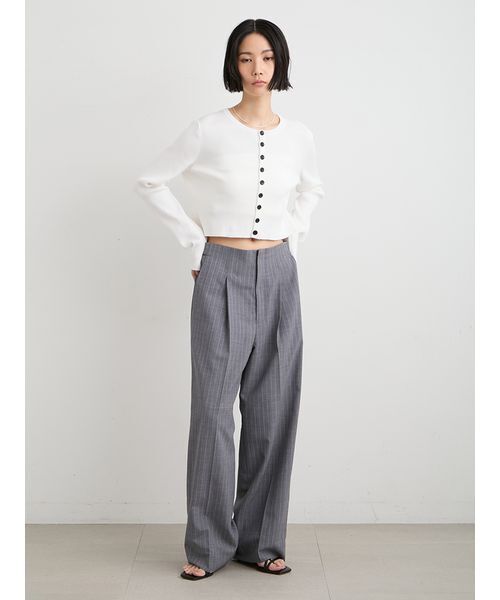 MIESROHE(ミースロエ)の「ツータックワイドパンツ(その他パンツ・レディース・ストライプ/モカ/ダークネイビー・1/0)」の4枚目の写真