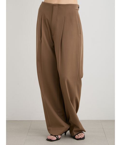 MIESROHE(ミースロエ)の「ツータックワイドパンツ(その他パンツ・レディース・ストライプ/モカ/ダークネイビー・1/0)」の13枚目の写真