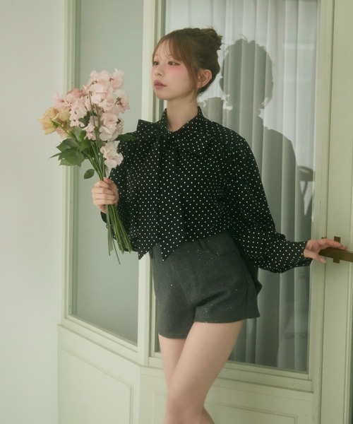 TITTY&CO.（ティティーアンドコー）の「ドット柄リボンタイブラウス（シャツ/ブラウス・レディース・ブラック/ホワイト・FREE）」の22枚目の写真