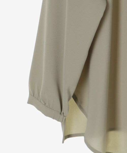 le.coeur blanc（ルクールブラン）の「2WAYジョーゼットギャザースリーブブラウス（シャツ/ブラウス・レディース・ダークグレー/カーキオリーブ/ピンク/ブラック/サックスブルー/ネイビー/オフホワイト・38）」の15枚目の写真
