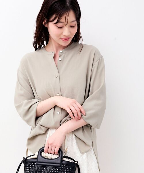 le.coeur blanc（ルクールブラン）の「2WAYジョーゼットギャザースリーブブラウス（シャツ/ブラウス・レディース・ダークグレー/カーキオリーブ/ピンク/ブラック/サックスブルー/ネイビー/オフホワイト・38）」の19枚目の写真