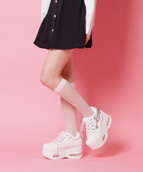 cs T&P（シーエスティーアンドピー）の「十字架チェーン付き厚底スニーカー（スニーカー・レディース・ホワイト/ブラック・LL/L/M/S）」の4枚目の写真