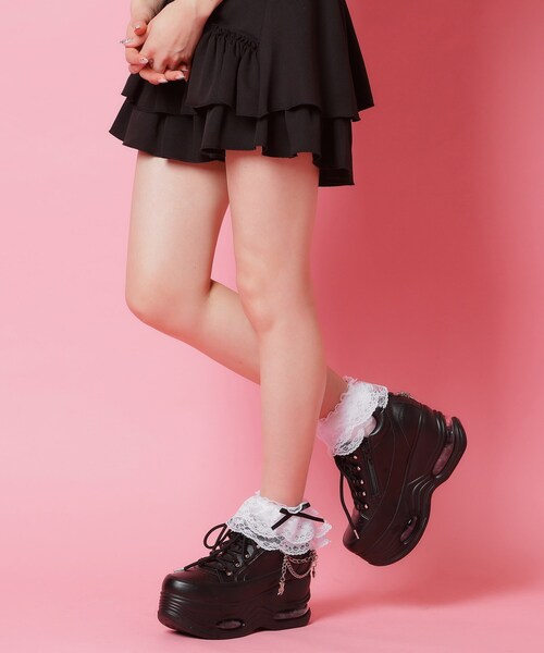 cs T&P（シーエスティーアンドピー）の「十字架チェーン付き厚底スニーカー（スニーカー・レディース・ホワイト/ブラック・LL/L/M/S）」の7枚目の写真