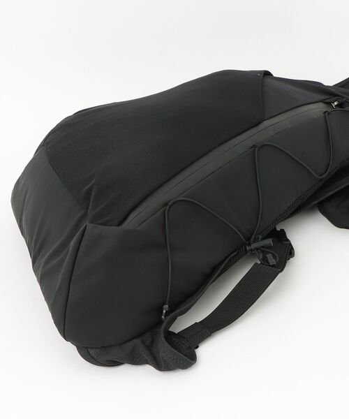 SALOMON（サロモン）の「ADV CROSS BODY BAG（ショルダーバッグ・メンズ・ブラック・ONE SIZE）」の3枚目の写真