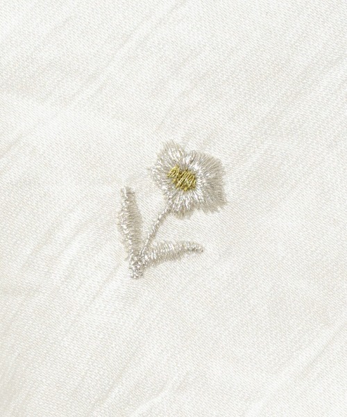 flower（フラワー）の「ルミナスエンブロイダリーブラウス（シャツ/ブラウス・レディース・ブルー/ホワイト・FREE）」の12枚目の写真