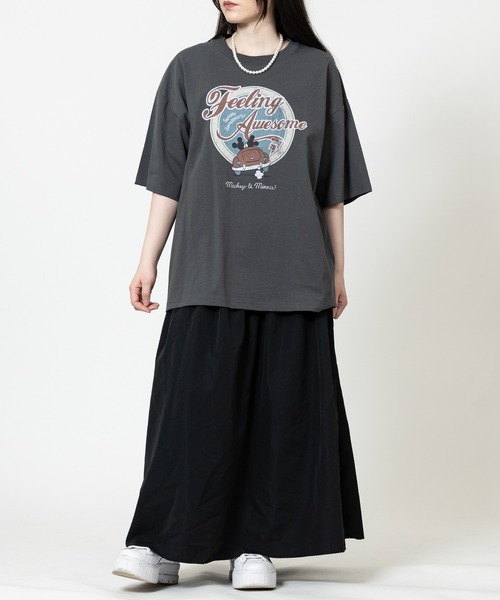 Disney(ディズニー)の「【15】〔Disney/ディズニー〕ミッキーマウス ユーズドライク バックプリント半袖Tシャツ(Tシャツ/カットソー・レディース・ブラック系1/ブラック系2/ホワイト系1/ホワイト系2・MEDIUM/LARGE/X-LARGE)」の14枚目の写真