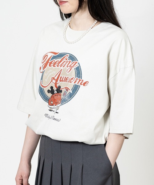 Disney(ディズニー)の「【15】〔Disney/ディズニー〕ミッキーマウス ユーズドライク バックプリント半袖Tシャツ(Tシャツ/カットソー・レディース・ブラック系1/ブラック系2/ホワイト系1/ホワイト系2・MEDIUM/LARGE/X-LARGE)」の6枚目の写真