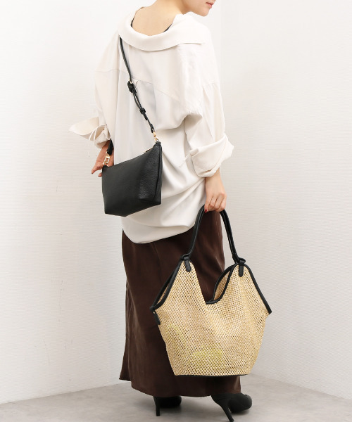 カシュカシュ cachecache / フェイクレザーショルダーバッグ付雑材風