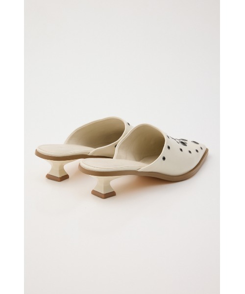 LAGUA GEM(ラグアジェム)の「EYELET KITTEN HEEL ミュール(パンプス・レディース・アイボリー/ブラック・LARGE/MEDIUM/SMALL)」の12枚目の写真