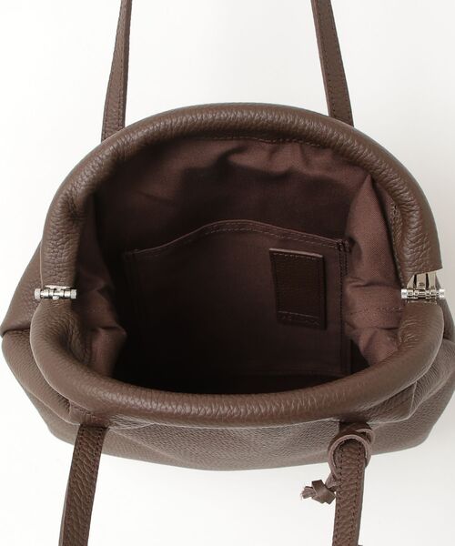 POMTATA（ポンタタ）の「POMTATA/ポンタタ/BLOW FRAME SAC/P3333（トートバッグ・レディース・ブラウン/ブラック・F）」の5枚目の写真