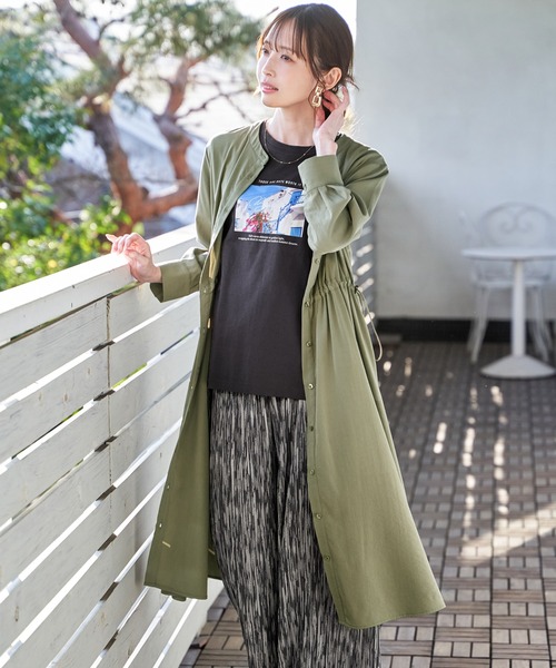 ikka(イッカ)の「バンドカラーウエストドロストワンピース(ワンピース・レディース・オリーブ/ネイビー・L/M/S)」の4枚目の写真