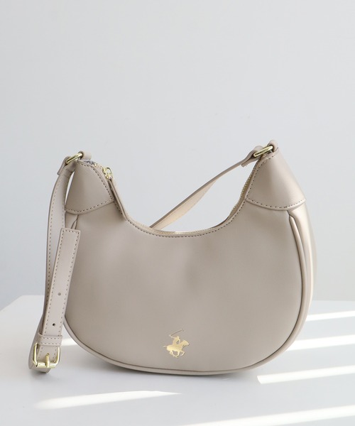 BEVERLY HILLS POLO CLUB（ビバリーヒルズポロクラブ）の「【BEVERLY HILLS POLO CLUB / ビバリーヒルズ ポロクラブ】ワンポイント アイコン ショルダーバッグ（ショルダーバッグ・レディース・アイボリー/ブラック/ベージュ・FREE）」の3枚目の写真