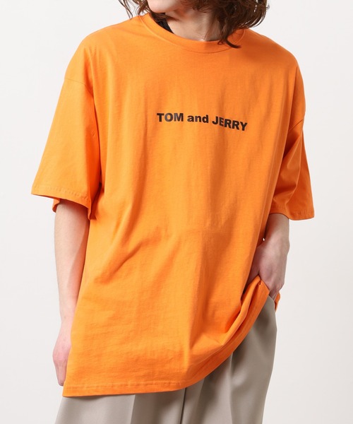 Tom&Jerry(トムアンドジェリー)の「TOM&JERRY プリント BIG T 半袖(Tシャツ/カットソー・メンズ・ブルー系/チャコール/オレンジ/ネイビー/ホワイト系その他/オフホワイト/ダークグリーン/ブラック・M/XL/L)」の17枚目の写真