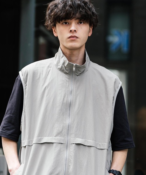 Rocky Monroe(ロッキーモンロー)の「裏メッシュスタンドネック前開きナイロンベスト(ベスト・メンズ・ネイビー/カーキ/チャコール/ブラック/グレー・XL/M/L)」の13枚目の写真