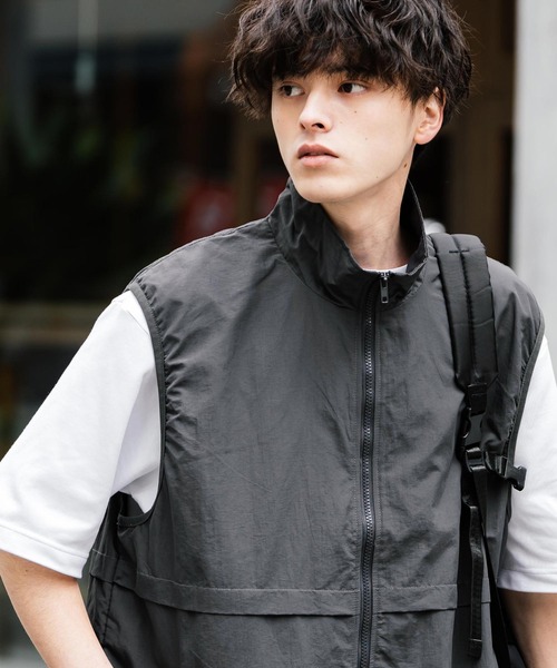 Rocky Monroe(ロッキーモンロー)の「裏メッシュスタンドネック前開きナイロンベスト(ベスト・メンズ・ネイビー/カーキ/チャコール/ブラック/グレー・XL/M/L)」の18枚目の写真