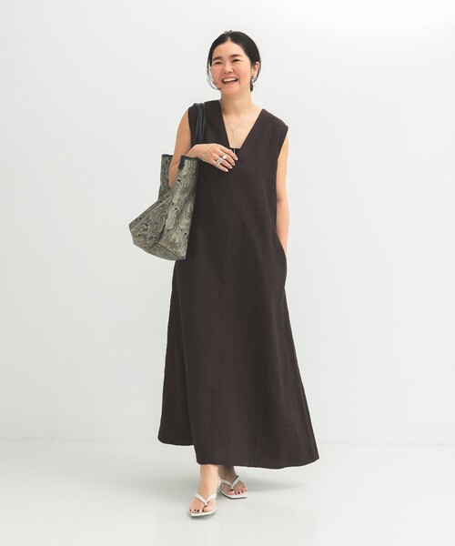 Demi-Luxe BEAMS（デミルクス ビームス）の「シンプル リネン 2WAY ドレス .M（ワンピース・レディース・ダークブラウン/ベージュ/ブルー系その他3・38/36）」の2枚目の写真