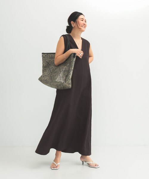 Demi-Luxe BEAMS(デミルクス ビームス)の「シンプル リネン 2WAY ドレス .M(ワンピース・レディース・ダークブラウン/ベージュ/ブルー系その他3・38/36)」の11枚目の写真