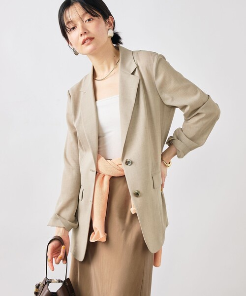 NOLLEY’S Sophi（ノーリーズソフィ）の「《セットアップ対応》ウォッシャブルリネンライクシアーボイルジャケット（テーラードジャケット・レディース・ダークブラウン/ベージュ/グレイッシュベージュ・38/36/34）」の2枚目の写真