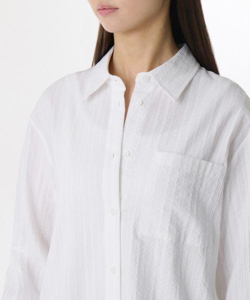 MUSINSA STANDARD WOMAN（ムシンサスタンダードウーマン）の「ウーマンズリラックスレースシアサーカーシャツ[ホワイト]（シャツ/ブラウス・レディース・その他・X-SMALL/SMALL/MEDIUM/LARGE）」の3枚目の写真