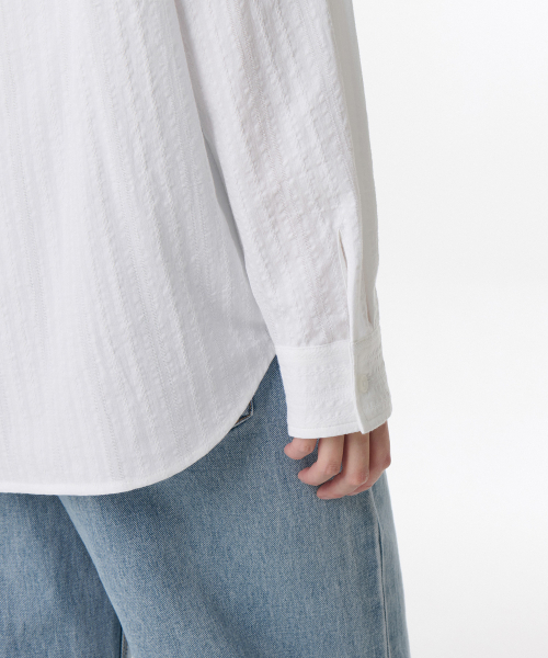 MUSINSA STANDARD WOMAN（ムシンサスタンダードウーマン）の「ウーマンズリラックスレースシアサーカーシャツ[ホワイト]（シャツ/ブラウス・レディース・その他・X-SMALL/SMALL/MEDIUM/LARGE）」の4枚目の写真