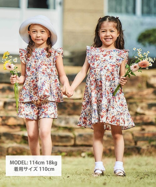 BeBe（ベベ）の「【お揃い】【DEVEAUX】ローンフラワープリントフリル袖ブラウス(100~140cm)（シャツ/ブラウス・キッズ・レッド系その他・120cm/140cm/130cm/110cm）」の15枚目の写真