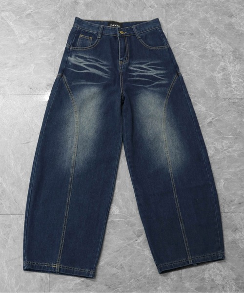 THE CELL.(ザセルドット)の「カーブシーム コクーンワイド デニム CURVED SEAM COCOON WIDE DENIM(デニムパンツ・レディース・インディゴブルー・M/L/XL/S)」の16枚目の写真