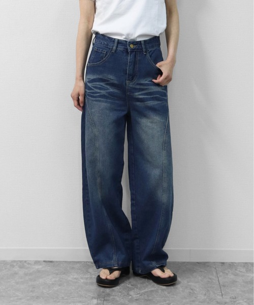 THE CELL.(ザセルドット)の「カーブシーム コクーンワイド デニム CURVED SEAM COCOON WIDE DENIM(デニムパンツ・レディース・インディゴブルー・M/L/XL/S)」の20枚目の写真