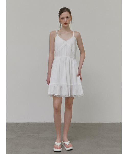 ETMON(エトモン)の「Slip Lace Mini Dress, White(ワンピース・レディース・その他・MEDIUM/SMALL)」の3枚目の写真
