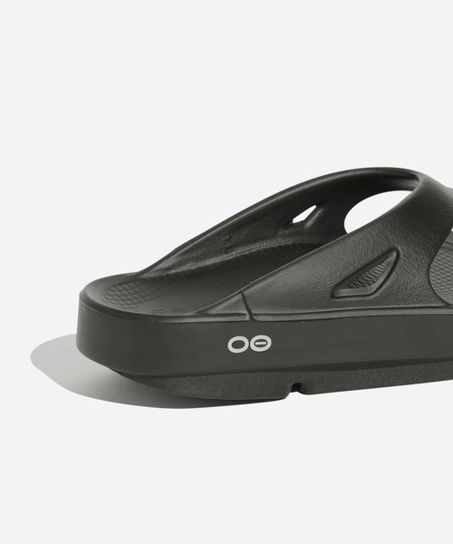 OOFOS（ウーフォス）の「OOFOS original（その他シューズ・メンズ・グレー/ブラック・24.0cm/23.0cm/25.0cm/26.0cm/27.0cm/28.0cm）」の8枚目の写真