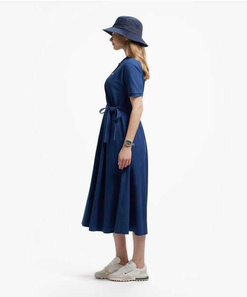 LACOSTE(ラコステ)の「インディゴ鹿の子ポロドレス / フレアワンピース(ワンピース・レディース・ネイビー/ブルー・40/36/38/34)」の5枚目の写真