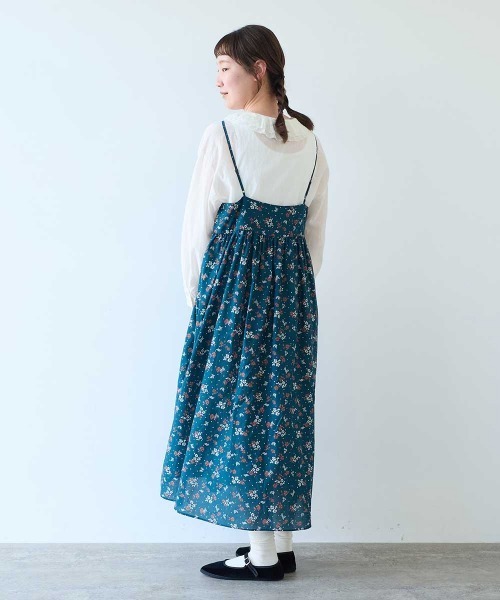 bulle de savon(ビュルデサボン)の「beta hana プリント ギャザーキャミワンピース(ワンピース・レディース・グリーン/チャコールグレー・FREE)」の8枚目の写真