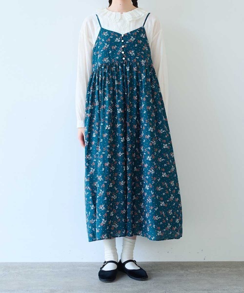 bulle de savon(ビュルデサボン)の「beta hana プリント ギャザーキャミワンピース(ワンピース・レディース・グリーン/チャコールグレー・FREE)」の12枚目の写真