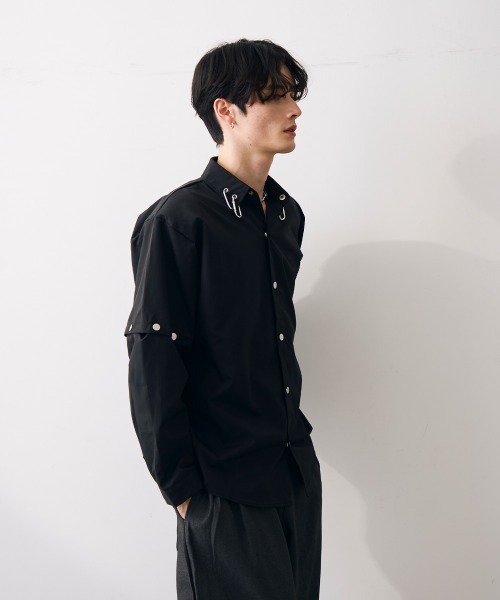 Shoowtime(ショウタイム)の「2-Way tech black shirt / 2ウェイテックブラックシャツ(シャツ/ブラウス・メンズ・ブラック・MEDIUM/LARGE/X-LARGE)」の10枚目の写真