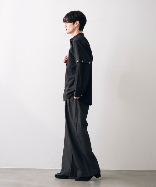 Shoowtime(ショウタイム)の「2-Way tech black shirt / 2ウェイテックブラックシャツ(シャツ/ブラウス・メンズ・ブラック・MEDIUM/LARGE/X-LARGE)」の13枚目の写真