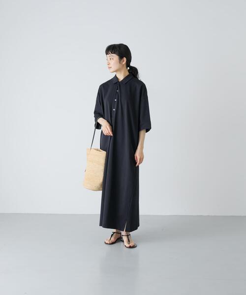 かぐれ（カグレ）の「『2サイズ展開』オープンカラーカットワンピース（ワンピース・レディース・ネイビー/ブラック・1/0）」の14枚目の写真