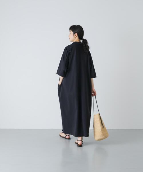 かぐれ（カグレ）の「『2サイズ展開』オープンカラーカットワンピース（ワンピース・レディース・ネイビー/ブラック・1/0）」の16枚目の写真