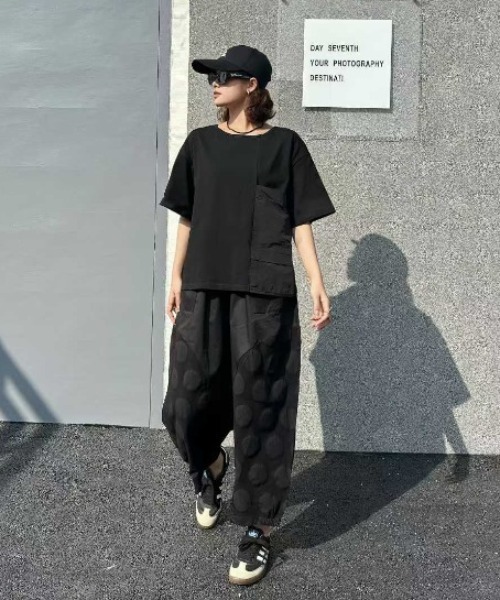 WESTSEA(ウエストシー)の「ドット切替 バルーンカーゴパンツ ワイドシルエット(その他パンツ・レディース・ブラック・FREE)」の5枚目の写真