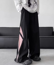 サイドデザインナイロンパンツ