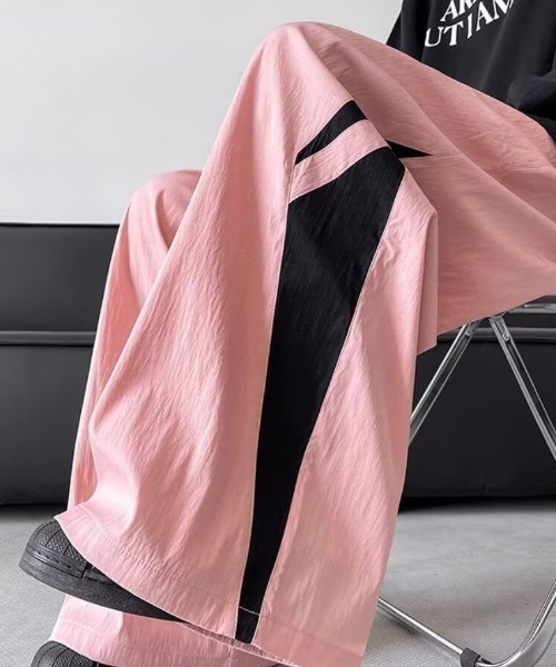B.R.U（ブル）の「サイドデザインナイロンパンツ（その他パンツ・メンズ・ブラック/グレー/ピンク/その他・MEDIUM/LARGE）」の5枚目の写真