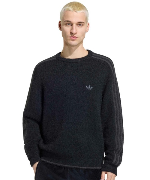 adidas(アディダス)の「adidas 3 STRIPES FLUFFY KNIT CREW / アディダス 3 ストライプス フラッフィー ニット クルー(ニット/セーター・メンズ・ブラック・S/M/L/XL/XXL)」の1枚目の写真