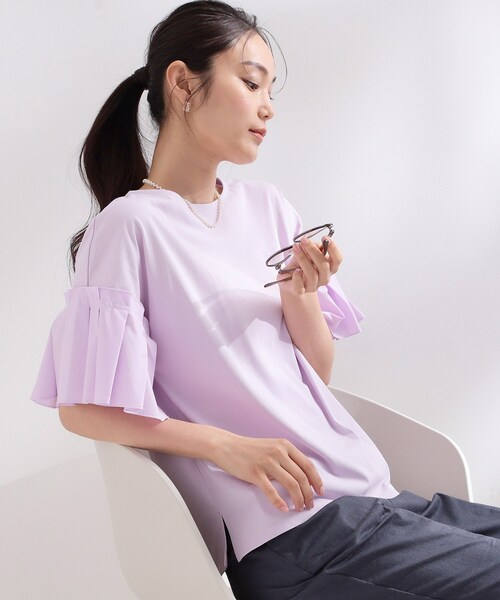 OPAQUE.CLIP(オペークドットクリップ)の「【接触冷感】タックスリーブカットソー《洗濯機OK》(Tシャツ/カットソー・レディース・ブラック/ライトベージュ/パープル/ホワイト・42/40/38)」の7枚目の写真