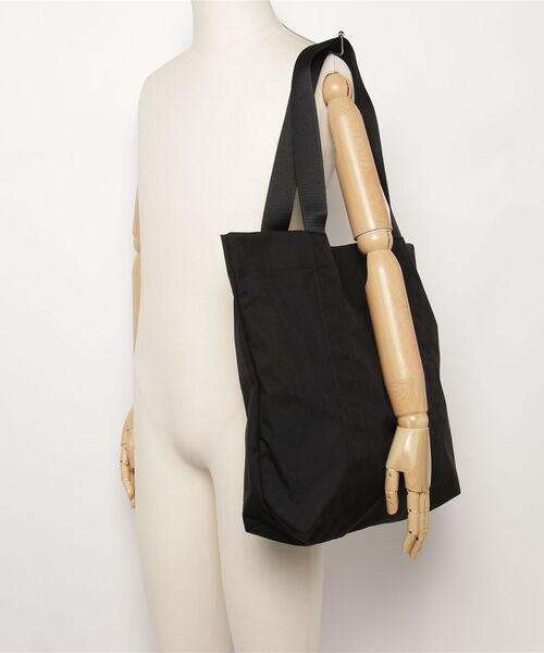 Y-3(ワイスリー)の「Y-3 TOTE BAG(トートバッグ・メンズ・ブラック・ONE SIZE)」の9枚目の写真