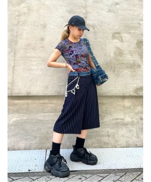 Desigual(デシグアル)の「ミッキーマウス コミック柄オーバープリントTシャツ/Disney ディズニー【2026-2027年秋冬新作】(Tシャツ/カットソー・レディース・ブラック・M/XL/S/XS/L)」の1枚目の写真