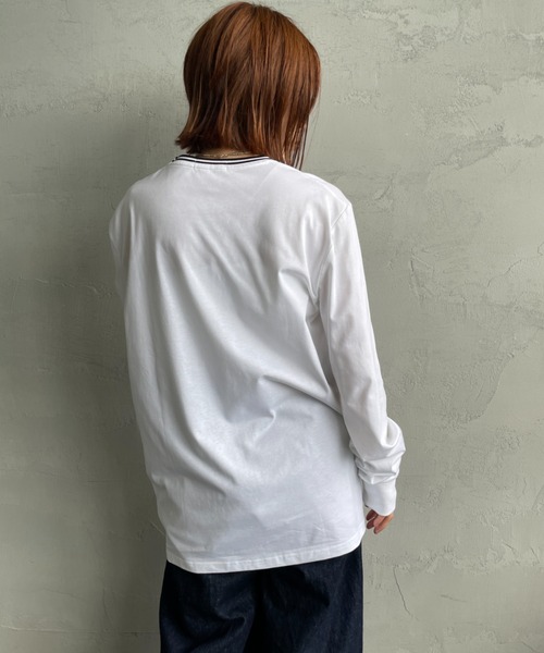 FRED PERRY（フレッドペリー）の「[FRED PERRY/フレッドペリー] ツインティップライン ロングスリーブTシャツ M9602（Tシャツ/カットソー・レディース・ホワイト・M/S/L）」の3枚目の写真
