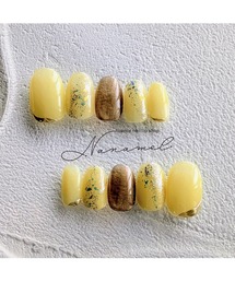 tone（トーン）の「【nanamel】ミモザネイル(ショートオーバル)(MA)（ネイルシール/ネイルチップ）」