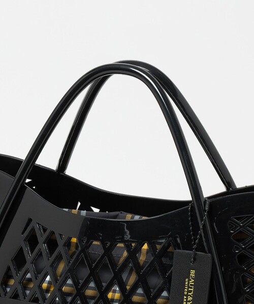 BEAUTY&YOUTH UNITED ARROWS（ビューティーアンドユースユナイテッドアローズ）の「PVC ダイヤモンドカット トートバッグ（トートバッグ・レディース・その他1/ブラック・FREE）」の11枚目の写真