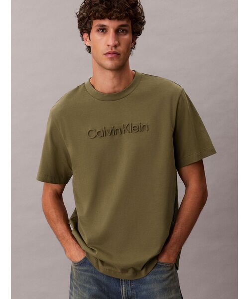 Calvin Klein(カルバン・クライン)の「Tシャツ - ソリッドカラーロゴTシャツ(Tシャツ/カットソー・メンズ・ホワイト/ライトイエロー/ブラック・M/S/L/XL)」の22枚目の写真