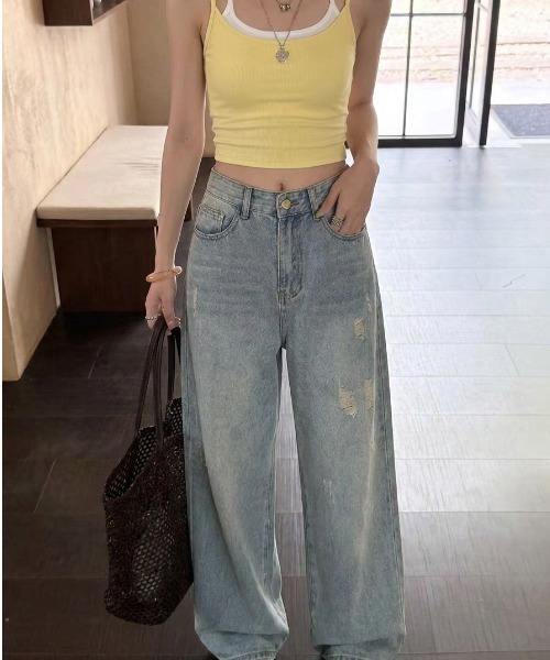 LUCPY(ラクピー)の「ダメージルーズワイドデニムパンツ(その他パンツ・レディース・ブルー・LARGE/MEDIUM/SMALL/X-SMALL)」の3枚目の写真