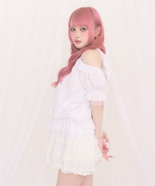 FickleBebe(フィクルベベ)の「リボンオフショルTOPS(シャツ/ブラウス・レディース・ホワイト/ブルー/ピンク/ブラック・FREE)」の10枚目の写真