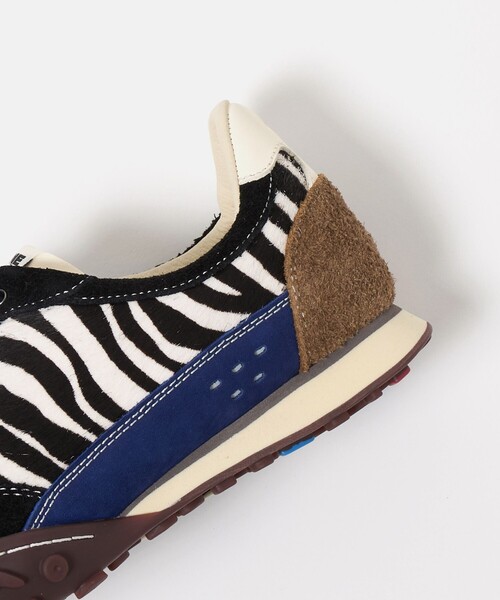 PANE(ペイン)の「<PANE>CREST KICK ZEBRA スニーカー(スニーカー・レディース・その他1・38(24cm)/37(23.5cm)/24.5㎝/40/25.5cm)」の2枚目の写真